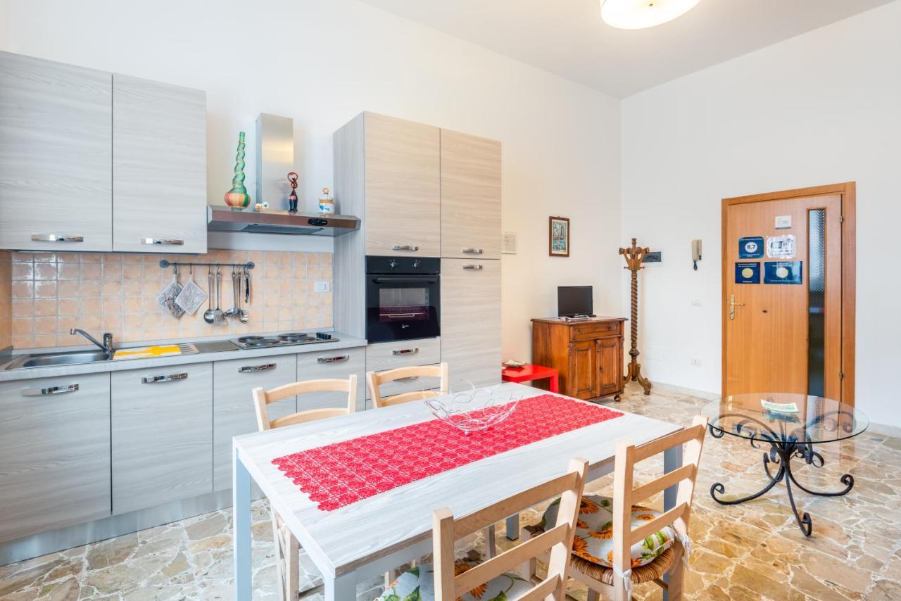 Casa Vacanze Nonna Norma サン・ミニアート エクステリア 写真
